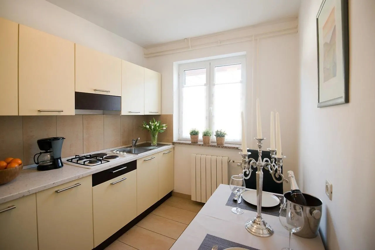 פורץ Apartments Sandra 3*,