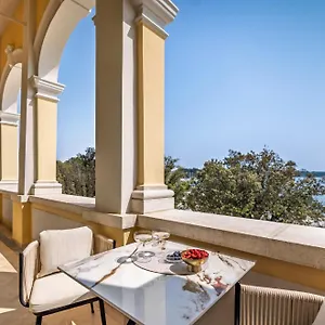 Boutique Mauro **** Poreč