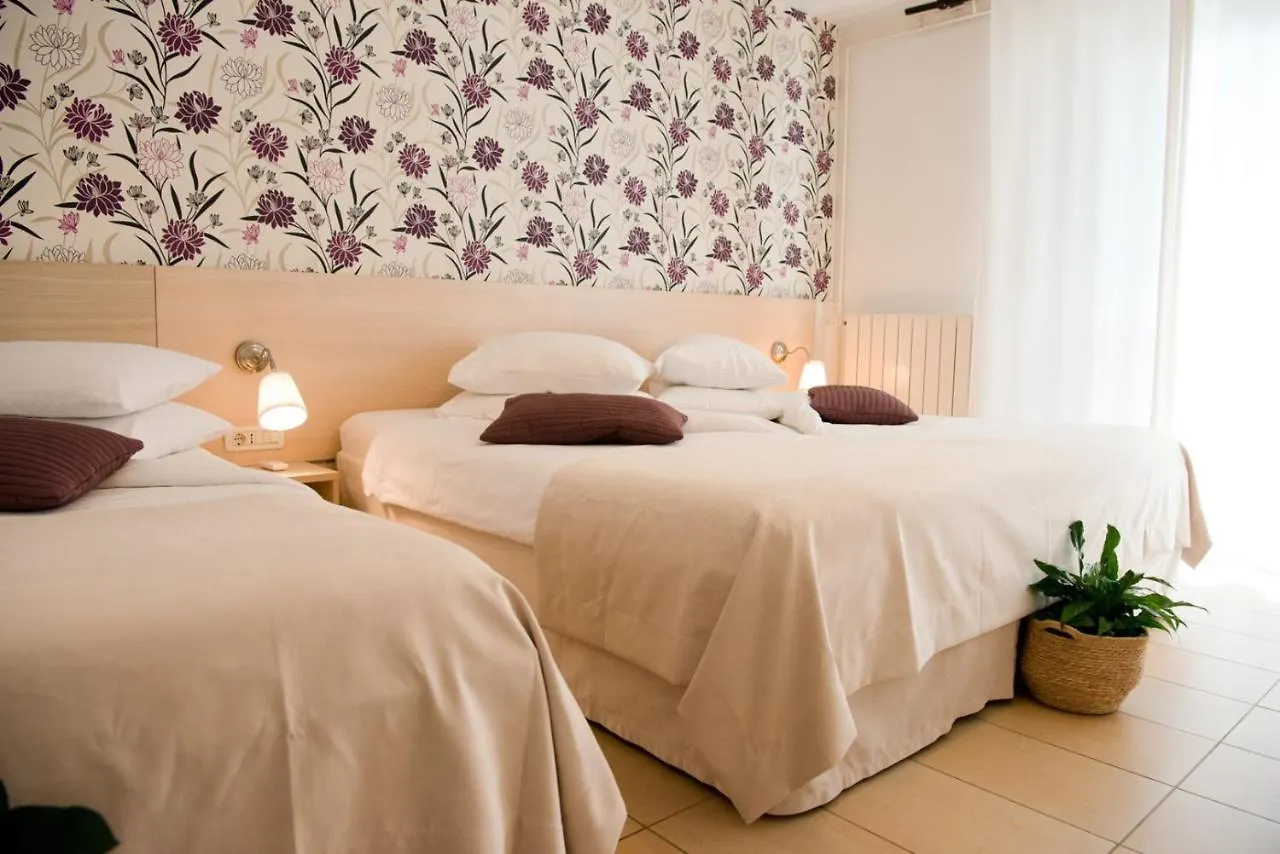 *** 게스트하우스 Apartments Sandra 포레치 크로아티아