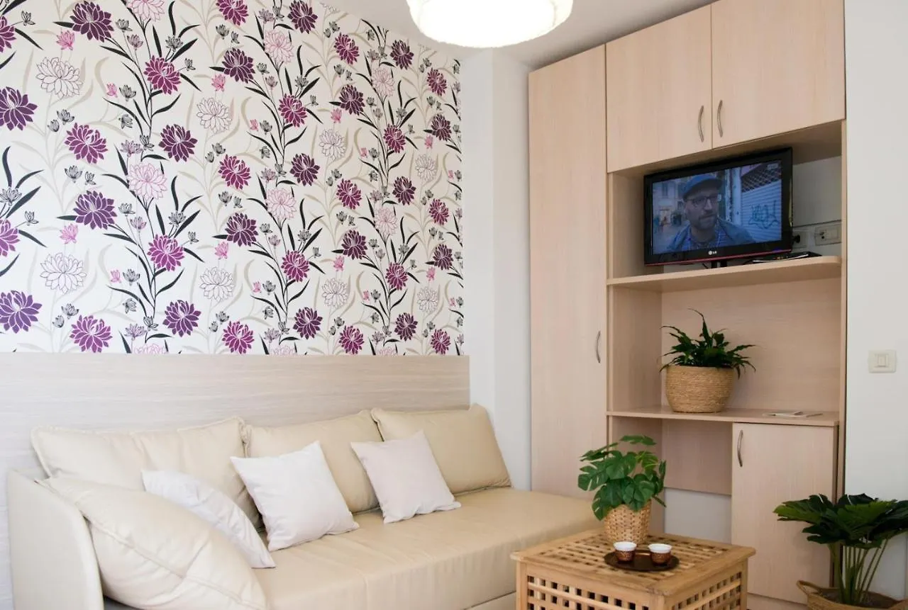 Apartments Sandra 포레치 게스트하우스